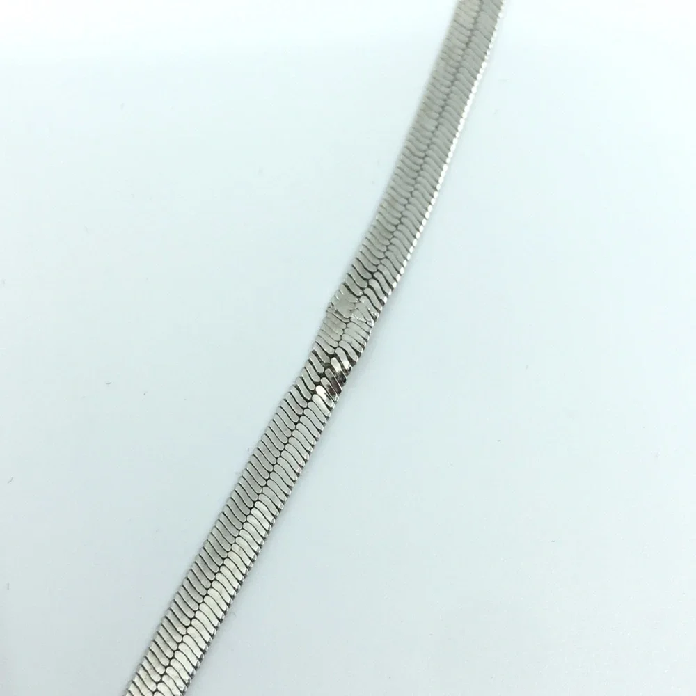 Chico's Signed Eyeglass Holder Long Necklace Silver Chain - Picture 9 of 13